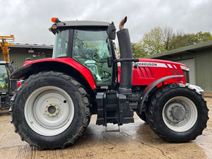 รถแทรกเตอร์ดีเซลแรงบิดสูง โครงสร้างทนทาน อายุการใช้งานยาวนาน เชื่อถือได้สำหรับทุกประเภทงานเกษตร - Product Image 5