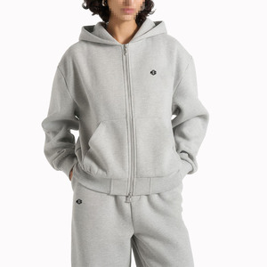 Conjunto Deportivo de Dos Piezas para Mujer, Sudadera con Capucha de Forro Polar Gris Claro con Cremallera Completa y Pantalones Deportivos con Cintura Elástica, para Marca Privada, OEM, Venta al por Mayor - Product Image 1