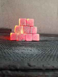 100% Machine à briquettes de coquille de noix de coco de qualité supérieure biologique longue combustion indonésie Briket pour narguilé Shisha 100% charbon de bois - Product Image 4