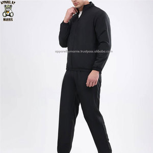 Chándal Premium para Hombre Diseñado para Entrenamientos en el Gimnasio y Looks de Moda Urbana, Chándal en Stock - Product Image 4