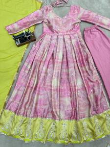 ชุดเดรสผ้าไหมหรูสำหรับงานแต่งงาน - Product Image 5