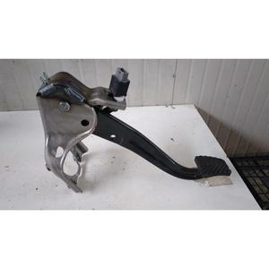 แป้นเบรก KIA Soul Series (14>18) รุ่น 9381335800 D4FB - Product Image 4
