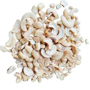 เม็ดมะม่วงหิมพานต์แบบออร์แกนิกผลิตจากเวียดนาม - Product Image 1