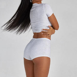 Nouveau short de sport deux pièces multicolore imprimé en usine pour dames doux ensemble de vêtements pour femmes - Product Image 3