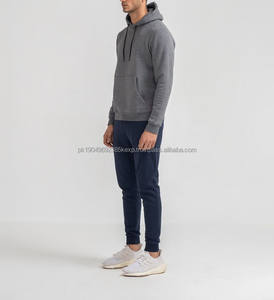 Sudadera con Capucha Extra Grande de Algodón con Costuras Overlock, Puños Acanalados y Logotipo Personalizado en el Pecho, Colección de Invierno - Product Image 3