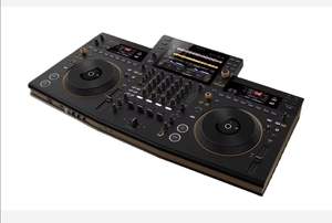 Controlador de DJ Metálico de 4 Canales OPUS-QUAD Auténtico con Pantalla Retroiluminada y Ecualizador Completo - Product Image 3