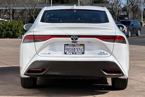 2023 Toyota Mirai XLE FWD Hatchback asientos de cuero caja de cambios automática dirección izquierda cámara trasera aleación de aluminio portaequipajes - Product Image 3