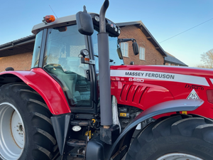 รถแทรกเตอร์ฟาร์ม 150 แรงม้า Massey Ferguson 6480 ขับเคลื่อน 4 ล้อ รถแทรกเตอร์การเกษตร Dyna-6 แบบมีห้องโดยสาร รถแทรกเตอร์มือสองสำหรับขาย - Product Image 2