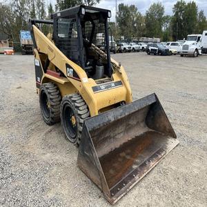 Compre una minicargadora Caterpillar Serie 262 con un rendimiento potente y una ingeniería de calidad premium para el éxito en la construcción. - Product Image 4