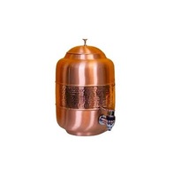 Pot Dispenser Air Tembaga 100% Buatan Tangan Berkualitas Harga Murah Pot Air Bermotif Buatan Tangan Produsen Pot Air Tembaga