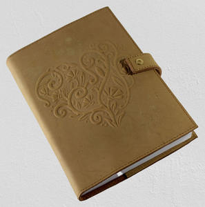 Carnet de croquis en cuir de buffle brun vintage personnalisé, couverture souple, reliure artisanale, journal intime - Product Image 1