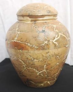 Urne funéraire en bois artisanale Urne commémorative décorative de créateur avec couvercle pour urne funéraire de cendres adultes - Product Image 4