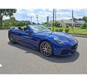 2024 Maserati GranCabrio Trofeo AWD Coche usado de lujo Seminuevo Certificado - Product Image 1