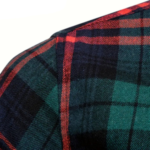 Chemise en flanelle pour les sorties décontractées en vert foncé et rouge avec chemise moto certifiée CE avec armure pour une protection accrue - Product Image 5