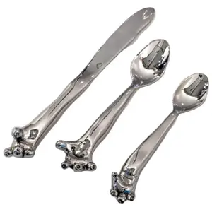 Elegante juego de cubiertos de acero inoxidable de color plateado con espejo pulido perfecto para Bodas de comedor en casa y ocasiones especiales - Product Image 6