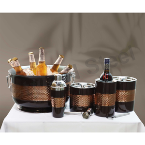 Juego de barra de acero inoxidable Premium de 6 piezas con juego de barra de cóctel y elegante diseño clásico martillado - Product Image 1