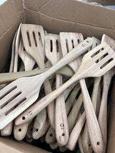 Cuchara de madera de alta calidad, artesanía hecha a mano a buen precio - Product Image 2