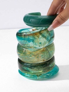 Bracelets et joncs en résine pour femmes, nouvelle collection, bijoux de style ange pour les fêtes et les mariages, haute qualité - Product Image 6