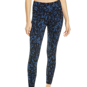 Leggings pour femmes à taille haute, respirants, à séchage rapide, en tricot, matière Spandex/Polyester, haute qualité, quantité en gros - Product Image 1