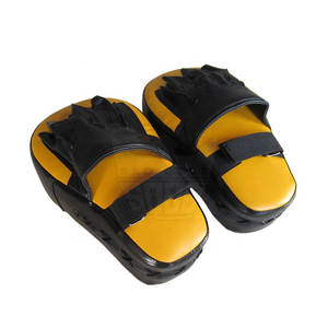 Guantes de MMA Personalizados de Cuero, Manoplas de Boxeo, Almohadillas de Golpeo con Cierre de Velcro en Venta - Product Image 2