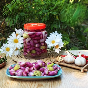 Plato tradicional de calidad premium, chalotes en escabeche de 1 libra servidos con las comidas - Product Image 1