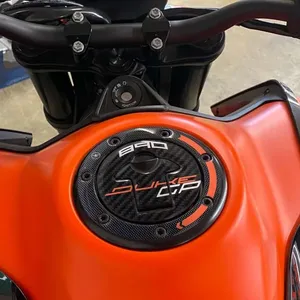 Adesivo 3D in Gel Compatibile per KTM Duke 890 GP 2022-2023, Decorazione per Tappo Carburante e Casco Moto - Product Image 1