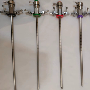 Las fundas de cistoscopio Kara Mediclust son tubos exteriores protectores utilizados en la cistoscopia para proporcionar instrumentos quirúrgicos suaves y estériles. - Product Image 1