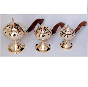 ชุดเตาเผาเครื่องหอมอู๊ดทองเหลืองดีไซน์ทันสมัย 3 ชิ้น คุณภาพเยี่ยม กลิ่นหอมสำหรับบ้าน เตาเผาบาคูร์สีทองพร้อมด้ามจับไม้ - Product Image 1