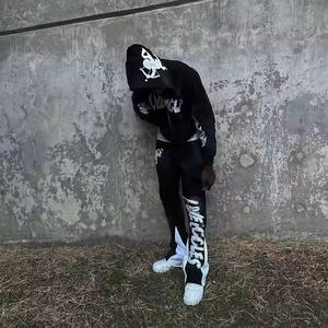 Conjunto Deportivo de Invierno para Hombre de Alta Calidad, 2 Piezas, Estilo Holgado, Sostenible, con Cremallera - Product Image 2