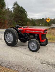 MASSEY FERGUSON 135 Nouveau tracteur 4WD Moteur 160HP POMPE 40HP BOÎTE DE VITESSES 70HP Tracteur agricole 4x4 2WD Option 90HP 120HP 12HP Options - Product Image 5