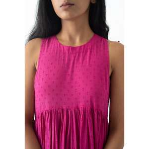 Robe maxi décontractée bohème en coton pour femmes, à manches courtes, rose, taille naturelle, longueur au sol, couleur unie, style évasé - Product Image 2