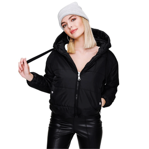 Vestes matelassées à capuche pour femmes personnalisées, coupe-vent d'hiver, manteau chaud, vêtements décontractés, vente en gros de vêtements d'extérieur pour femmes, fabriqué au Pakistan - Product Image 1