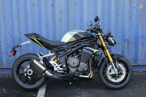 OFERTA ESPECIAL NUEVA Triumph Speed Triple 1200 RS 2026, Motocicleta de Aventura - Product Image 5