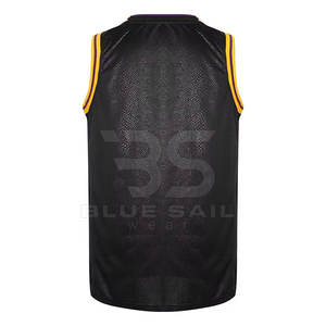 Maillot de basket-ball athlétique Design élégant et confortable pour les jeux de cour d'intérieur Maillot de basket-ball imprimé personnalisé - Product Image 2