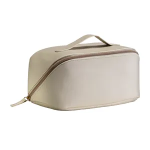Beauty Case da Viaggio Personalizzato in PU per Gadget, Borsa per Toilette Personalizzabile - Product Image 1
