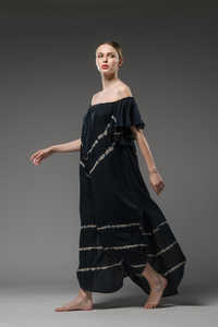 เดรสแม็กซี่เปิดไหล่สีดำหรูหราสำหรับผู้หญิงดีไซน์มีระบายและแม็กซี่มีจีบสีดำสำหรับงานปาร์ตี้แบบลำลอง - Product Image 4