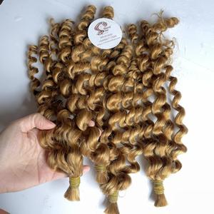 Cheveux bruts vietnamiens de haute qualité au meilleur prix, cheveux bruns bouclés naturels, cuticule intacte, cheveux humains en vrac pour le tressage - Product Image 3
