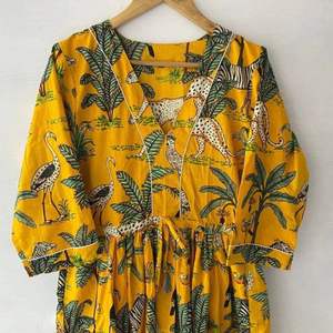 Lion Forest Hand-Block Robes en coton imprimé Design unique Styles décontractés longs et courts Coupe ample et naturelle pour l'été - Product Image 3