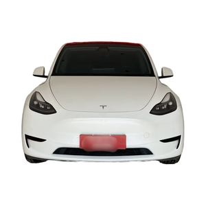 SUV Eléctrico Usado de Tamaño Mediano, Sin Accidentes, con Exterior Repintado - Product Image 4