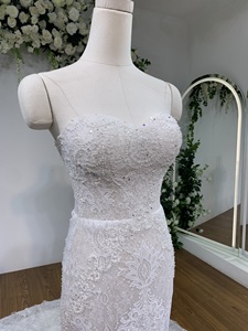 Robe de mariée élégante en dentelle blanche, longueur au sol, taille empire, style français fantastique, silhouette trompette/sirène, été VN TNBPno42 - Product Image 4