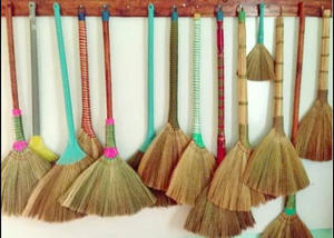 Balai d'herbe balai domestique du Vietnam, matériau d'herbe naturelle respectueux de l'environnement, prix de gros compétitif - Product Image 3