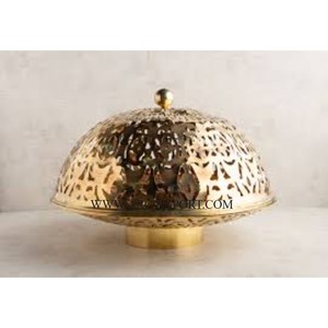 Plateaux et assiettes de service métalliques de qualité de luxe pour aliments et dattes Accents décoratifs fantaisie de la plus grande qualité Dessert Ramadan Plateaux - Product Image 1