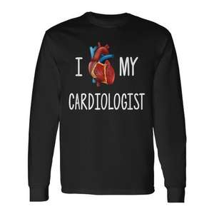 Camiseta de manga larga con diseño visual de corazón y juego de palabras de "I Love My Cardiologist Heart" - Product Image 1
