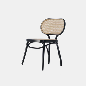 Table à manger moderne et élégante en bois de frêne massif avec chaise en rotin pour restaurant extérieur café boutique cuisine meubles de salle à manger - Product Image 1