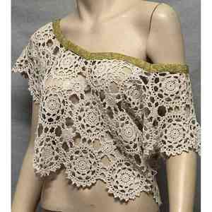 Vente chaude à prix raisonnable Femme à la mode Tops Tendance Crochet Top avec une haute qualité - Product Image 3