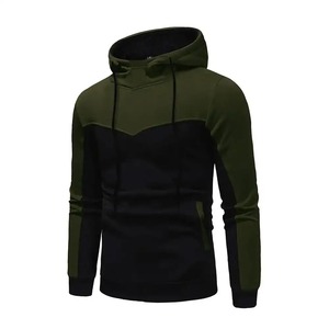 เสื้อครอปมีฮู้ดและกางเกงจ็อกเกอร์ชุดวอร์มพิมพ์ลายฤดูหนาว - Product Image 6