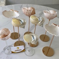 Gobelet à vin de luxe en coquillage, coupe en coquille de conque pour une décoration élégante de mariage et de fête