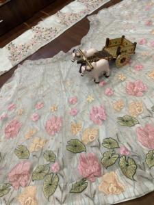 ผ้าไหมออร์แกนซ่างานปักเลื่อมสองชั้นของผู้หญิงด้วยสไตล์แคนแคนแคนวาสและผ้าใบ Patta ลดราคา! - Product Image 4