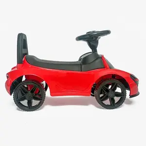 儿童四轮汽车迷你可爱儿童礼物新款流行塑料材料迷你麦克伦儿童乘坐