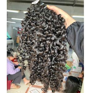 Cheveux humains vierges bruts vietnamiens noirs bouclés machine Double trame cheveux tissage extension du Vietnam vague profonde - Product Image 1